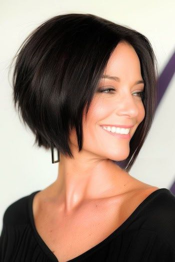 Peinado Bob a trozos para cabello fino.