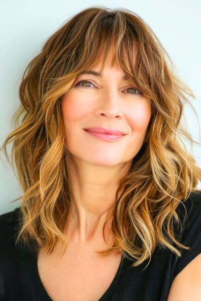 Tousled Wavy Lob (Long Bob) Peinado Para Mujeres Mayores.
