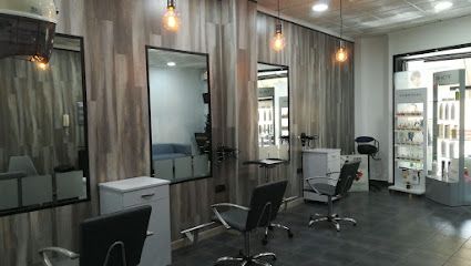Llorent 7 Peluqueras