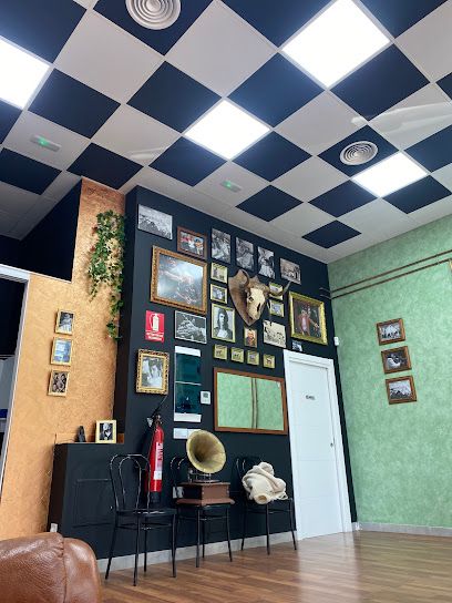 NAVAJEROS BARBERÍA & PELUQUERÍA