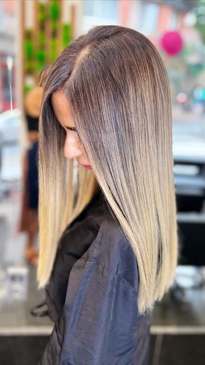 Adriana Barrios Pisacco | Hair Studio