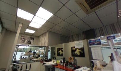 Carlos Ramos Peluquero