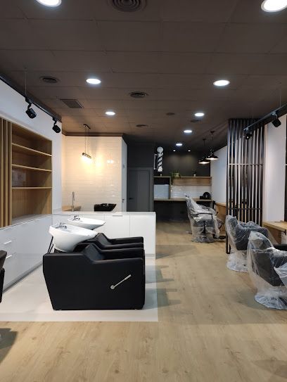 Merino estilistas, peluqueria y barbería