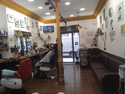 Peluquería de Caballeros Plaza España barbería Jaime