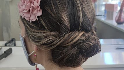 MÍMATE Salón Peluquería y Estética