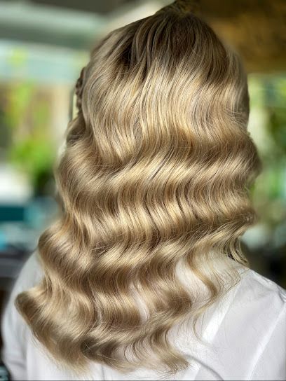 H2O Artistic Style Hair Nails Lashes - Marbella Puerto Banús