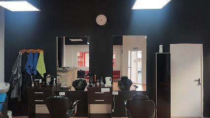 Barbería Torrevieja | zakaria Barber Shop | Tu barbero profesional