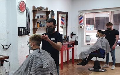 Barberia Torrevieja - Peluquería Barbero Peluquero Iván Huertas