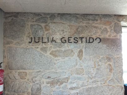 Julia Gestido · Salón