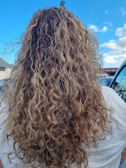 Las tijeras de Tania