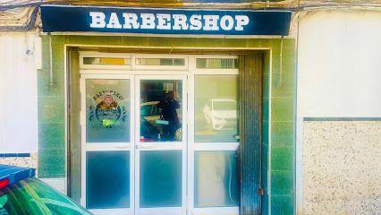 PELUQUERÍA BARBERÍA HNOS CHARTY