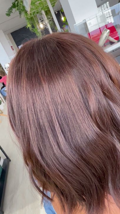 María Quintero Beauty & Barbers