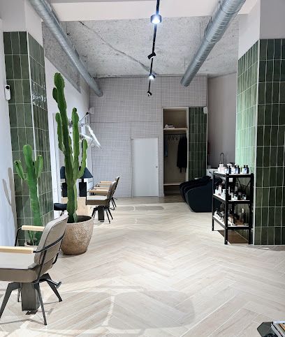 Juan Polo Hair Salon