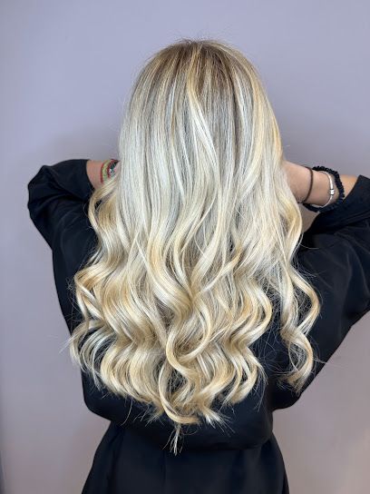 Elena Damian Estilista