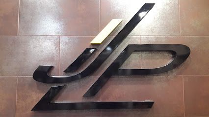 Javi y Luisa peluquería