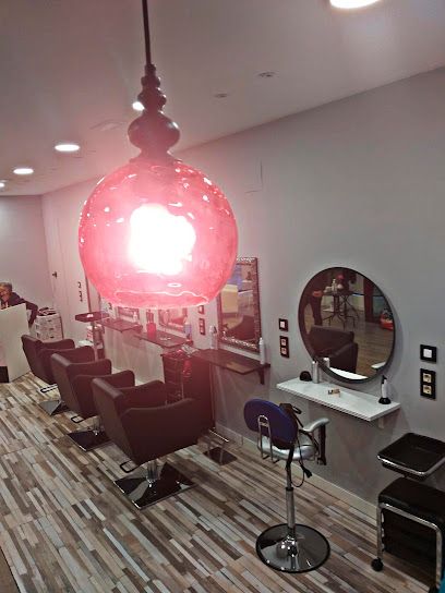 LOENA. Peluquería y Centro de belleza