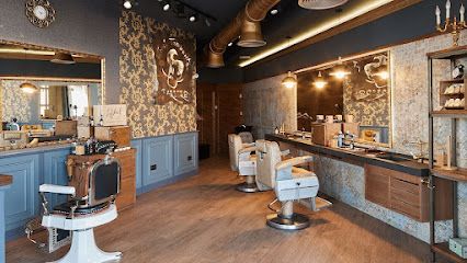 JAVI TORRENTE BARBERS CAMBRILS