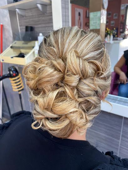 Peluquería & Estética Arcoiris