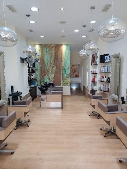 Jose Antonio Peluqueros