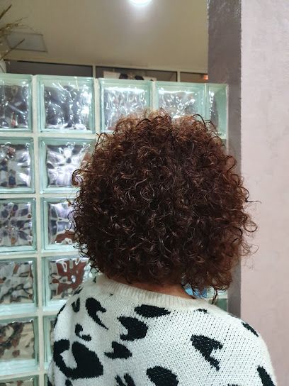 J.R. Rayosuva Peluqueros